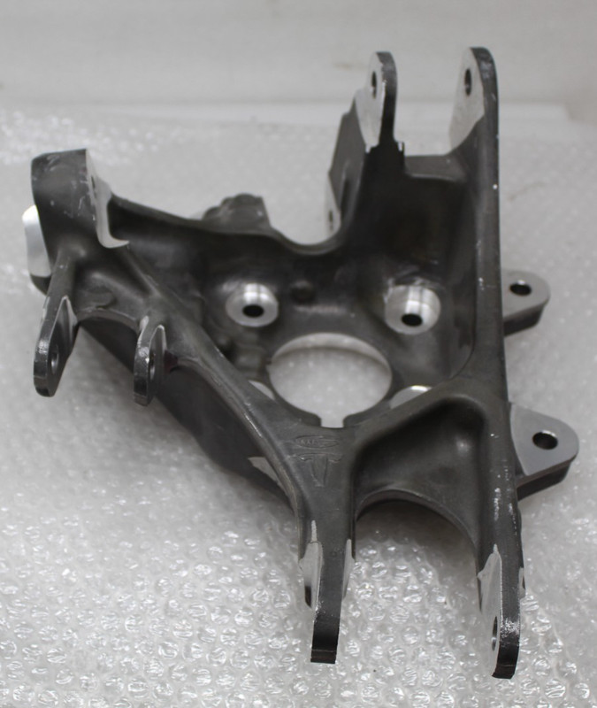 OEM 12-20 Tesla Model S/X Rear RIGHT Spindle Knuckle 1042507-00-B/ 1058540-00-B