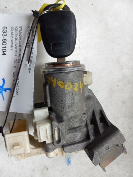 14-19 TOYOTA TACOMA SR5 IGNITION SWITCH WITH KEY CONVENTIONAL