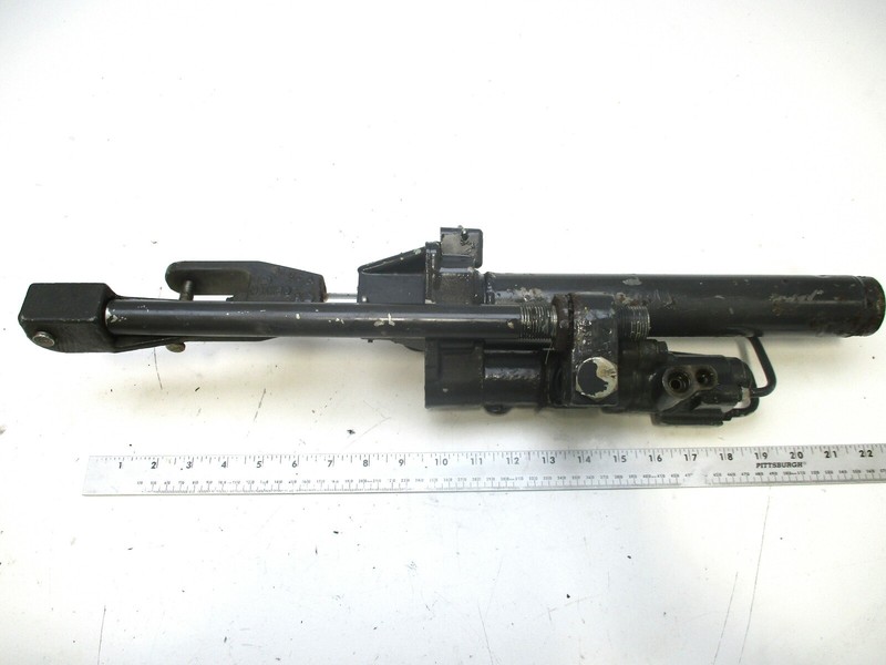 983914 OMC Cobra Power Steering Cylinder Actuator Assembly1986-89