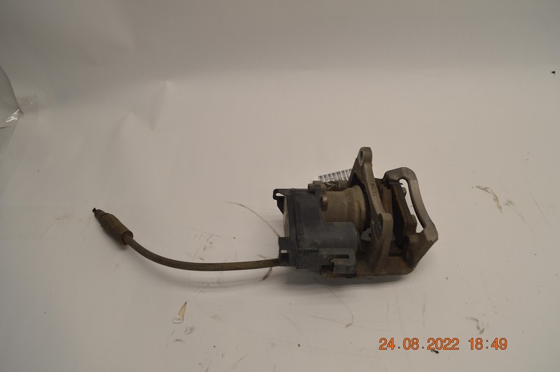 2017-2020 GMC ACADIA 3.6L REAR LEFT DRIVER SIDE BRAKE SUPPORT CALIPER OEM