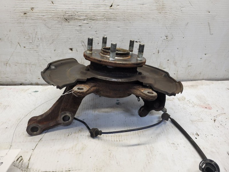 Driver Front Spindle/Knuckle Without Sport Suspension Fits 16-22 HR-V 1563710