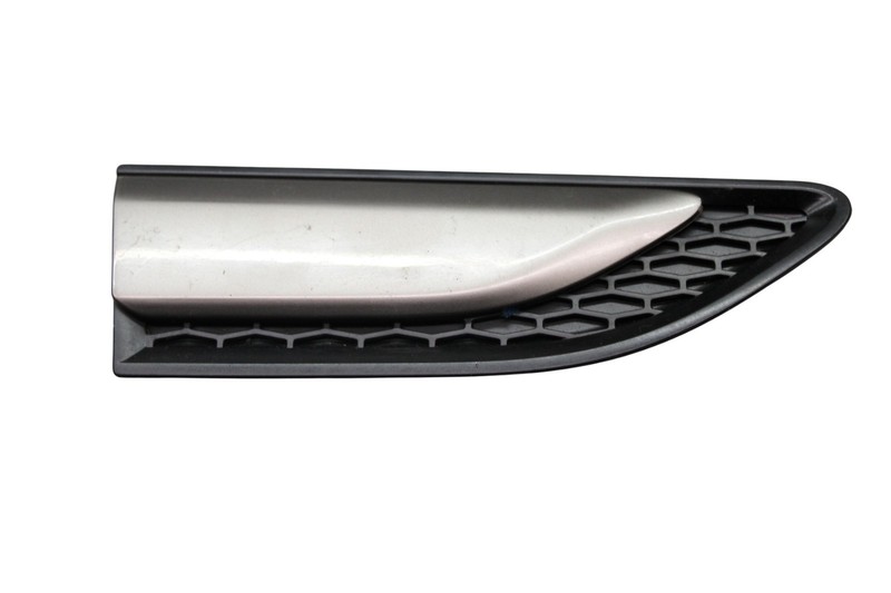 15-23 Land Rover Discovery Sport Front Right Rh Side Fender Trim Cover Oem