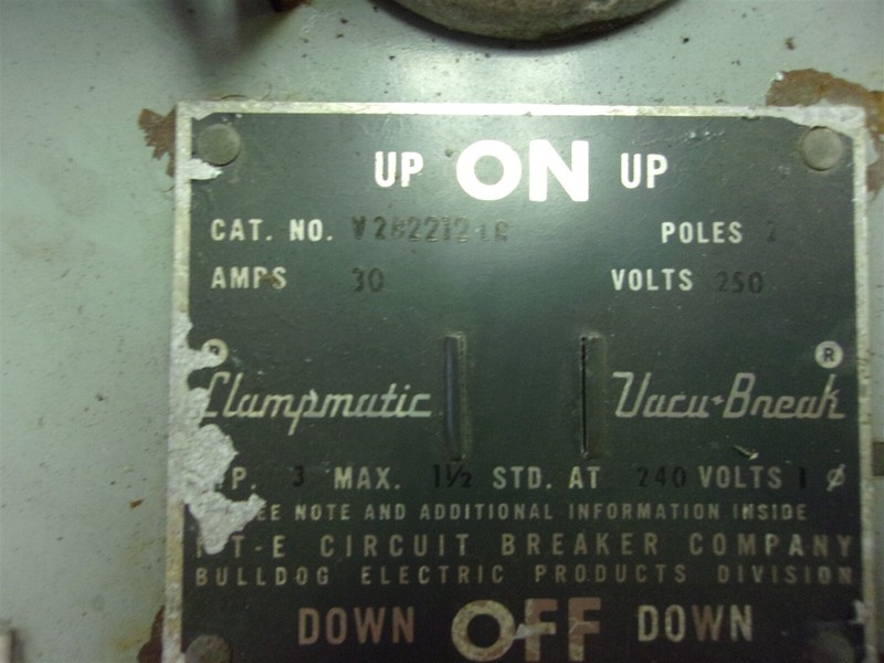 ITE V282212LR 2-Poles 30A 250V Circuit Breaker *FREE SHIPPING*