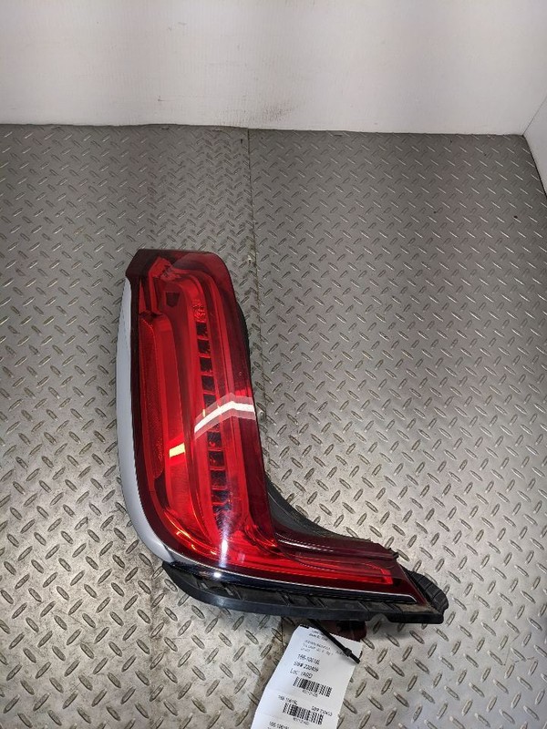 Driver Left Tail Light Fits 18-19 XTS 1121435