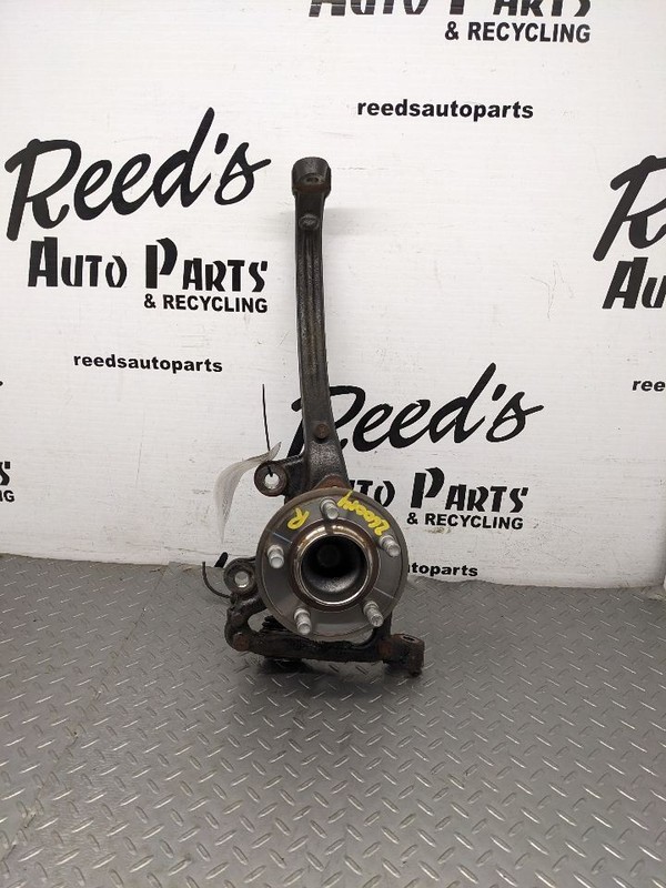 Passenger Front Spindle/Knuckle RWD 4 Piston Caliper Fits 15-23 CHARGER1184137