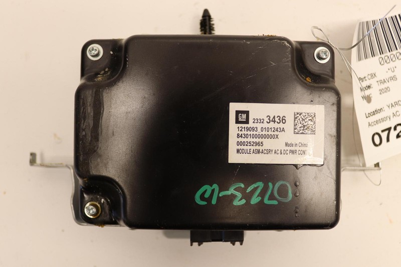 2018-2021 CHEVY TRAVERSE CONSOLE ACCESSORY AC DC POWER INVERTER MODULE OEM