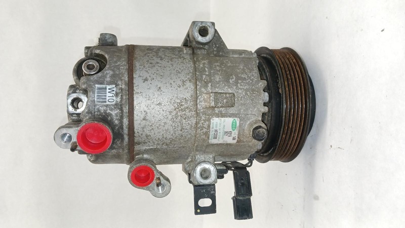 14-'18 KIA FORTE AC Compressor 1.8L manual temperature control 52k miles OEM