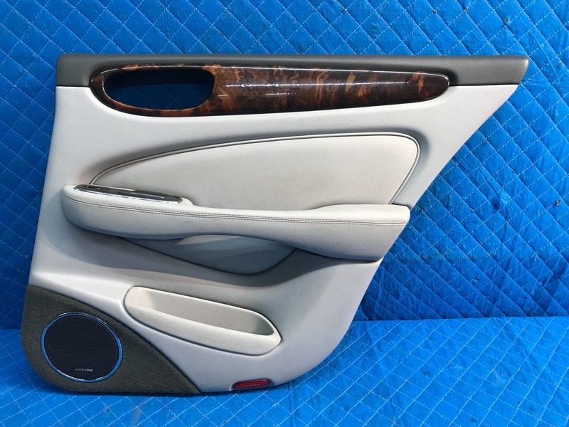 04-09 Jaguar XJ8 Rear Right Passenger Door Interior Panel Gray LHJ OEM