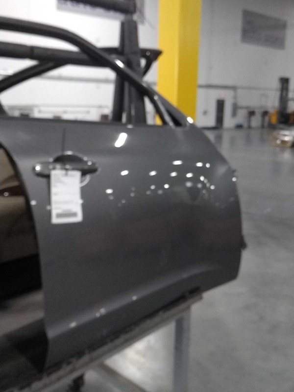 2017 Nissan Juke Right Front Door Grey 4DR SUV Used OEM Part 560071