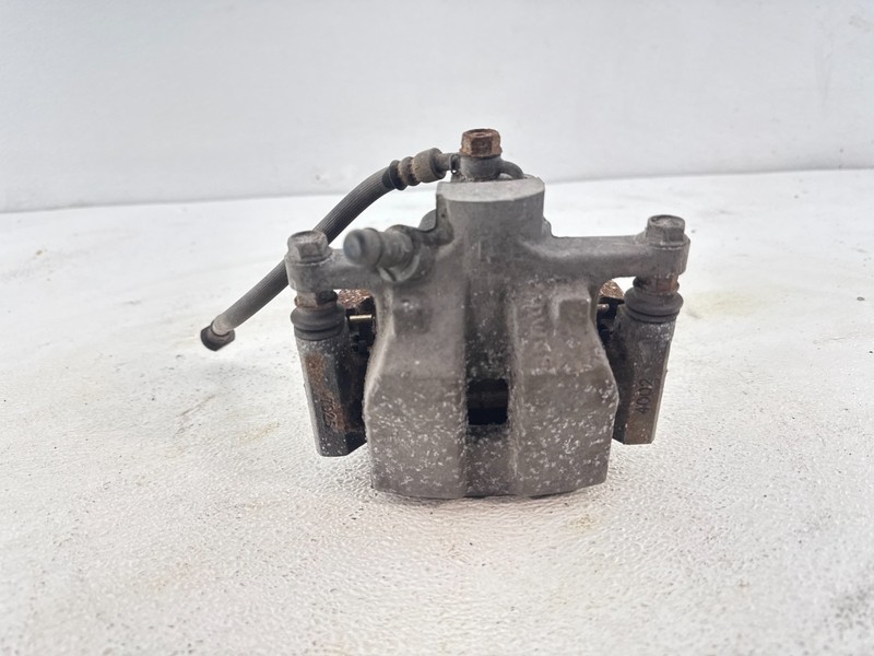 2015 - 2020 TOYOTA SIENNA REAR LEFT DRIVER SIDE BRAKE CALIPER OEM