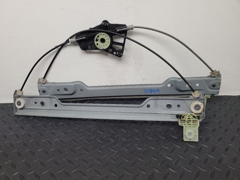 14-23 Jeep Cherokee Front Right Passenger Window Regulator OEM 68227254AB