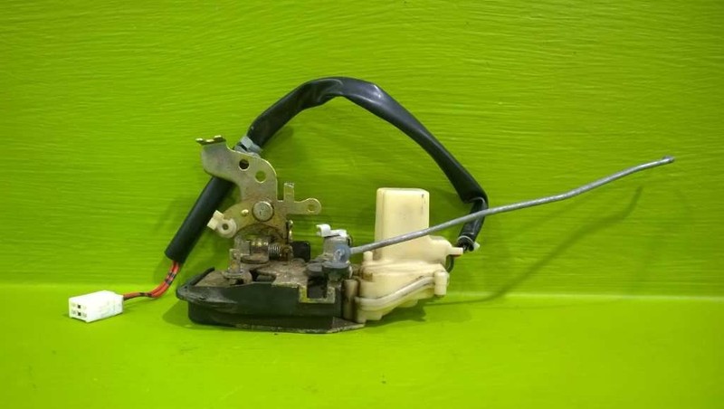 00 01 MPV PASSENGER RIGHT FRONT DOOR LOCK LATCH ACTUATOR OEM 3732-20