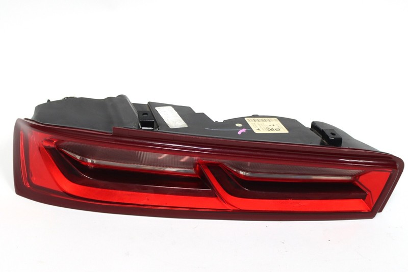 2016-2018 Camaro ZL1 Left Driver Taillight Lamp Assembly LED 84136771 OEM GM