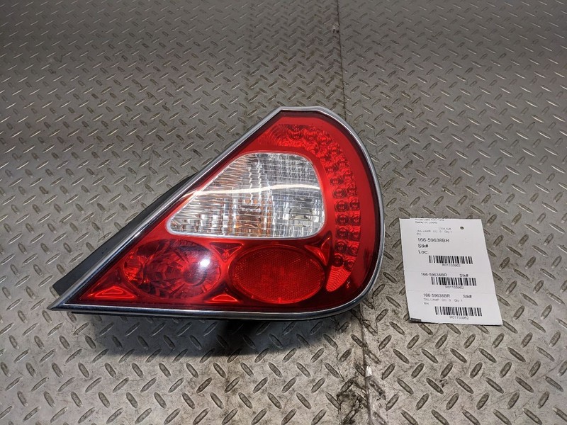 Passenger Tail Light Thru VIN H01625 Chrome Bezel Fits 04-06 XJ8 1155962