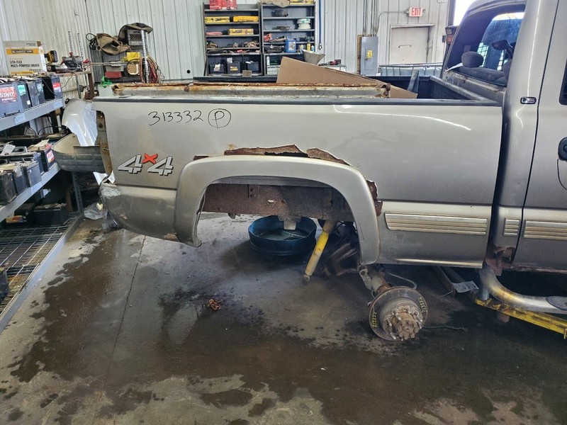 Pickup Box Classic Style Creased Door Skin Fits 99-07 SIERRA 1500 PICKUP 300829
