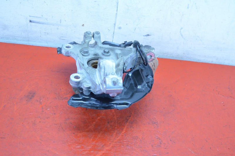 17-20 FORD FUSION 2.0L HYBRID FWD FRONT LEFT SPINDLE KNUCKLE HUB BEARING OEM