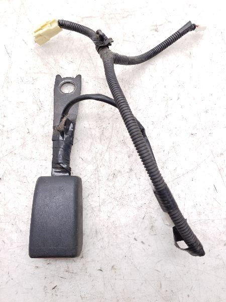 03-04 TOYOTA 4 RUNNER PASSENGER SIDE FRONT SEAT BELT BUCKLE ASSEMBLY