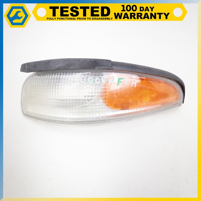 97-04 CHEVROLET CORVETTE C5 FRONT LEFT DRIVER SIDE TURN SIGNAL LIGHT ASSEMBLY OE