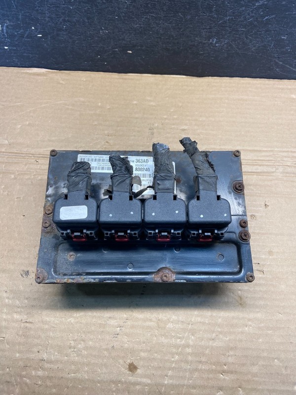 2004 Dodge Caravan Town & Country 3.8L Engine Computer ECU OEM AE4632 DG