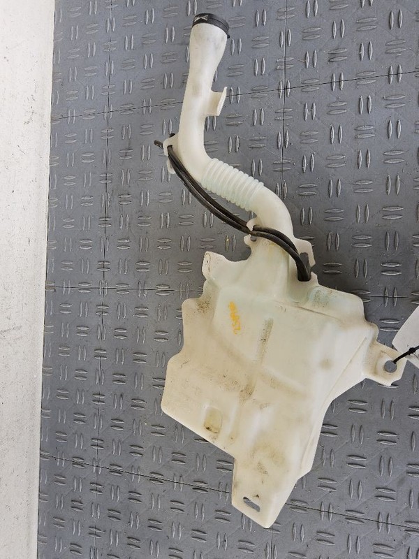 Wash Reservoir Flexible Neck Fits 10-17 EQUINOX 3519517