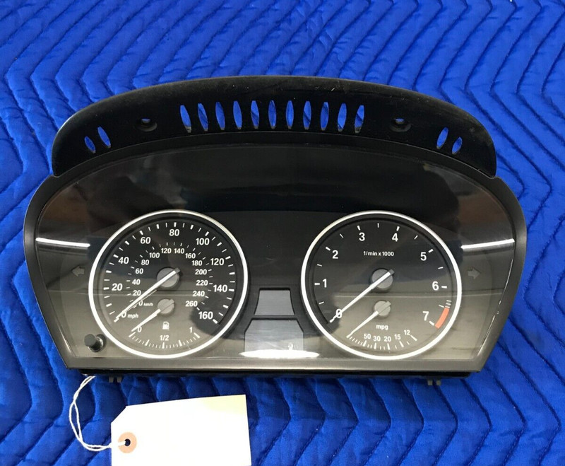 2007 - 2013 BMW X5 E70 - INSTRUMENT CLUSTERSPEEDOMETER GAUGE 74,903 MILES OEM