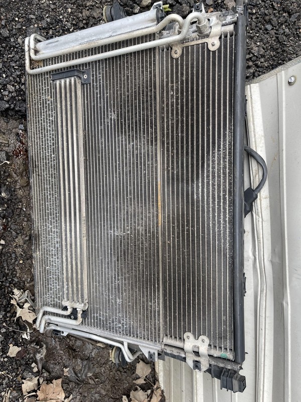 03-10 Porsche Cayenne Front Cooling Fan With Condenser And Radiator Assembly Oem