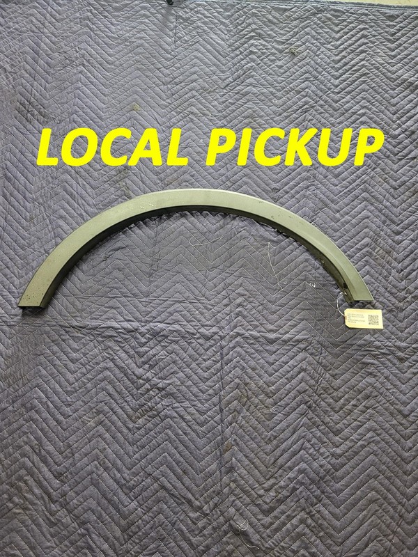 Used Oem Lincoln Left Driver Rear Quarter Arch Flare Molding for 2015-2019 MKC