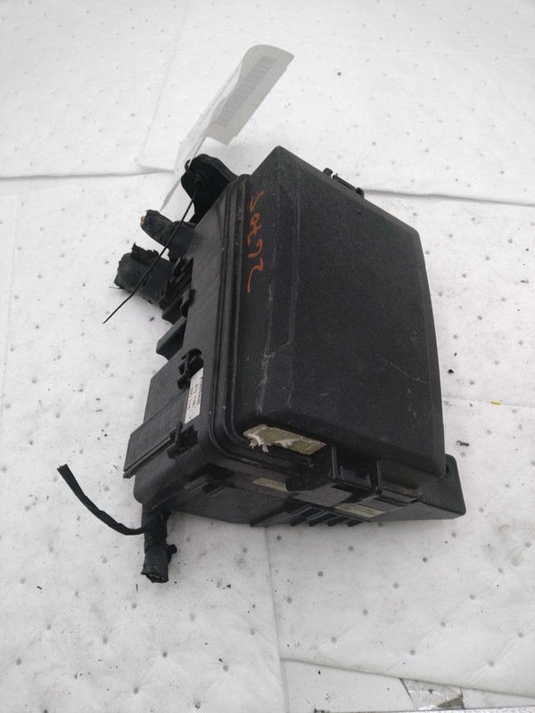2022 Hyundai Venue Fuse Box OEM 91270K2100 Blue 85K Miles CVT LED Headlamps
