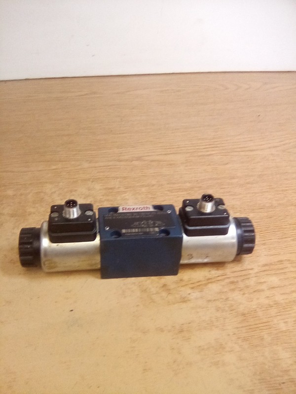 Rexroth 4WE 6 W62/EG24N9K721=AN, R901257360 Control Valve