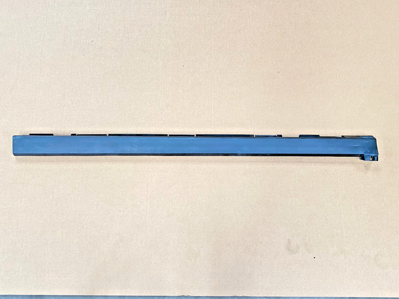 ⭐2017-2021 JAGUAR F-PACE RIGHT SKIRT TRIM ROCKER PANEL MOLDING OEM LOT2375