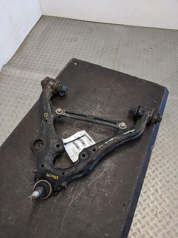 Driver Left Lower Control Arm Front Fits 19-25 SIERRA 1500 PICKUP 1182615