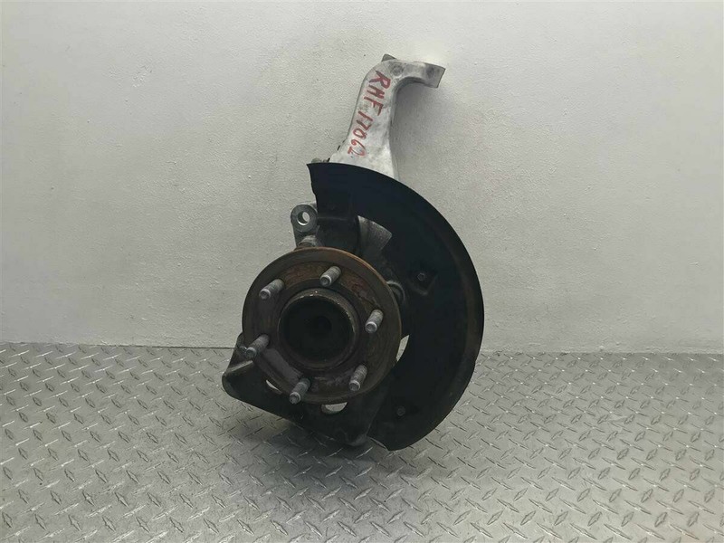 03-06 FORD EXPEDITION 2WD PASSENGER FRONT SPINDLE KNUCKLE W/HUB OEM 2L1Z3K185BA