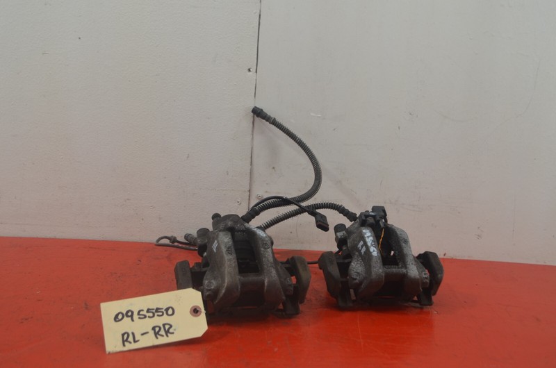 07-13 MERCEDES W221 S550 AWD REAR LEFT / RIGHT SIDE BRAKE CALIPER SET OEM