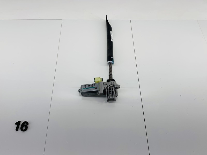 17-23 TESLA MODEL 3 FRONT LEFT DRIVER POWER SEAT ADJUST TRACK MOTOR OEM