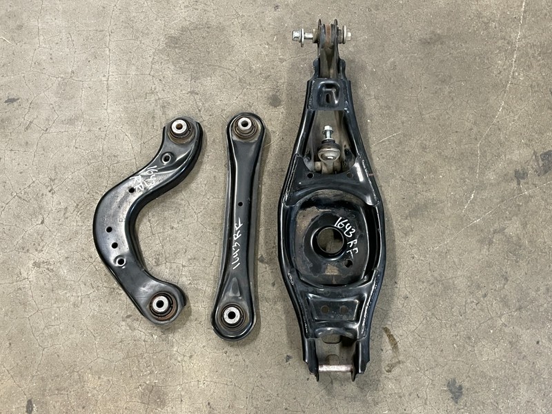 18-22 Honda Accord Rear Right Passenger Upper Lower Control Arm Set FWD 1643 OEM