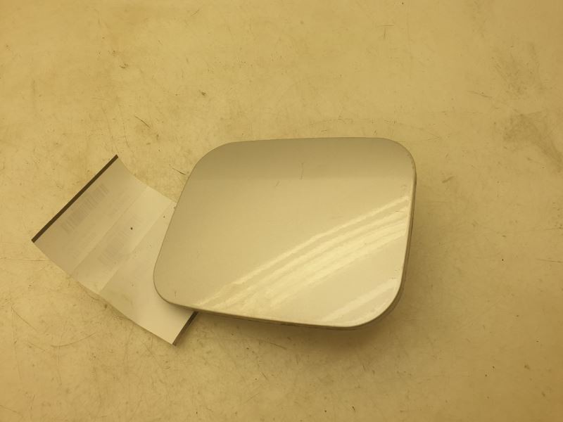 2010 TOYOTA CAMRY LE FUEL FILLER DOOR SLV-1F7