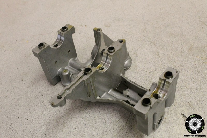 1985 Honda Nighthawk CB 450 CB450 SC ENGINE MOTOR CRANKSHAFT CASE LOWER HOLDER