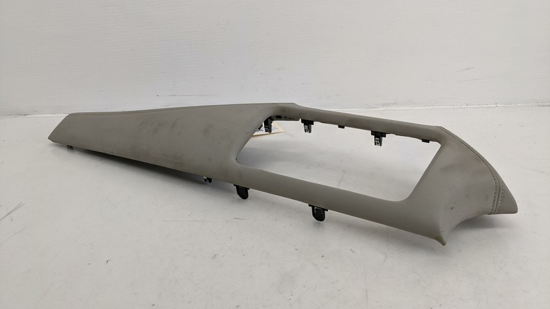 Dashboard Right Radio Trim Panel 2020 Nissan Versa 68411-5EF1A 2021 2022