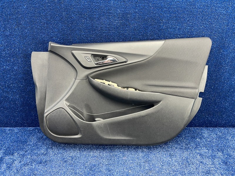 2016–2024 Chevrolet Malibu FRONT RIGHT DOOR TRIM PANEL OEM