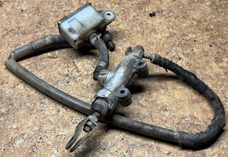 1993 Kawasaki KX125 F Rear Brake Master Cylinder Reservoir KX125F KX 125 Back Z9