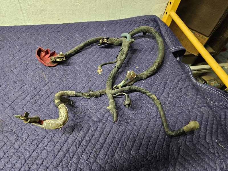 2005 Ford Mustang Positive Negative Battery Cable Wiring Harness