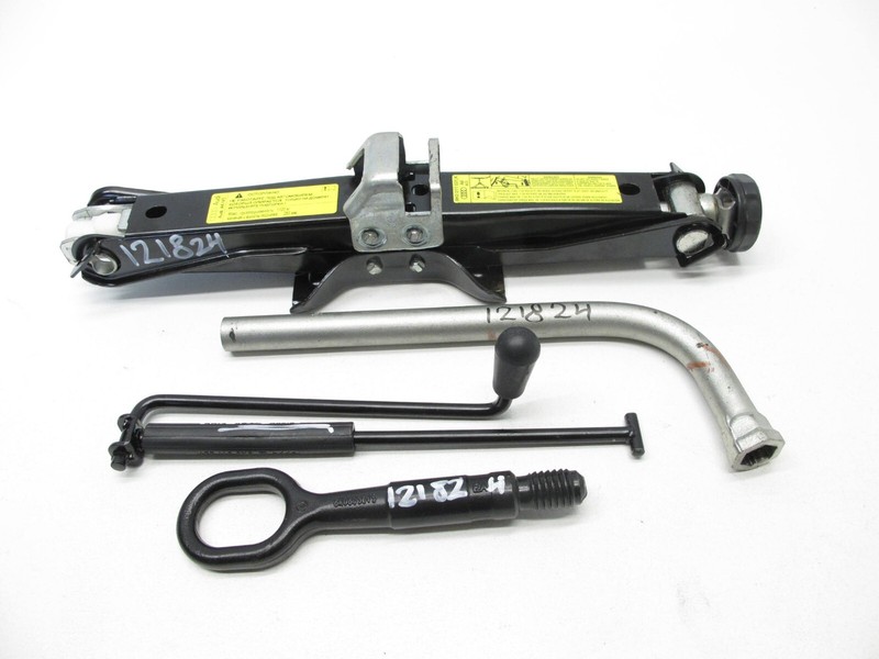 08-17 AUDI B8 A4 8T A5 S5 TOOL KIT JACK EMERGENCY TRUNK KIT OEM 121824