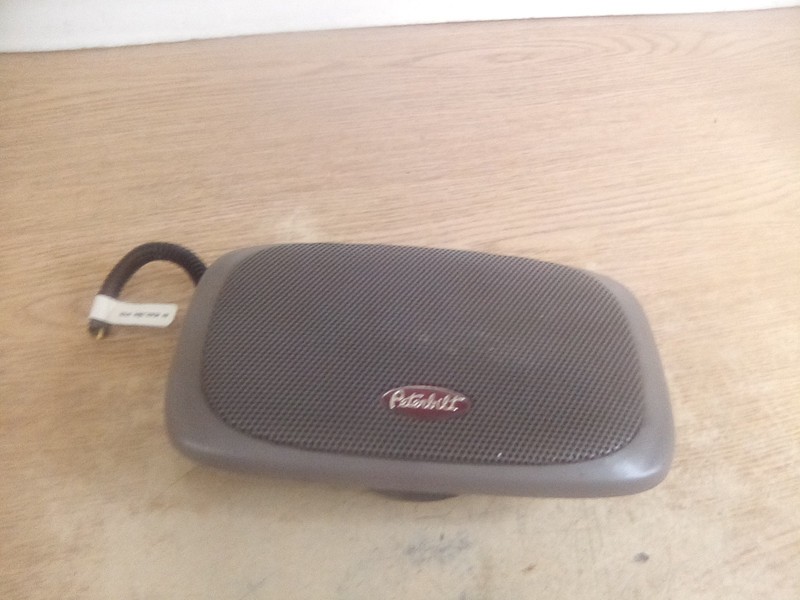 Peterbilt S22-6027 Speaker Cover & Speaker 15174533