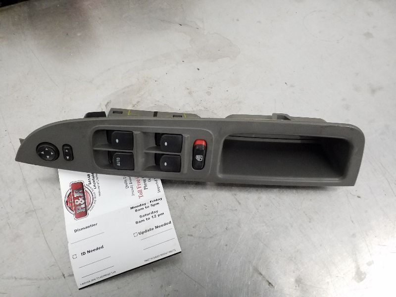 Driver Front Door Switch Driver's Window Fits 10-11 MALIBU 179300