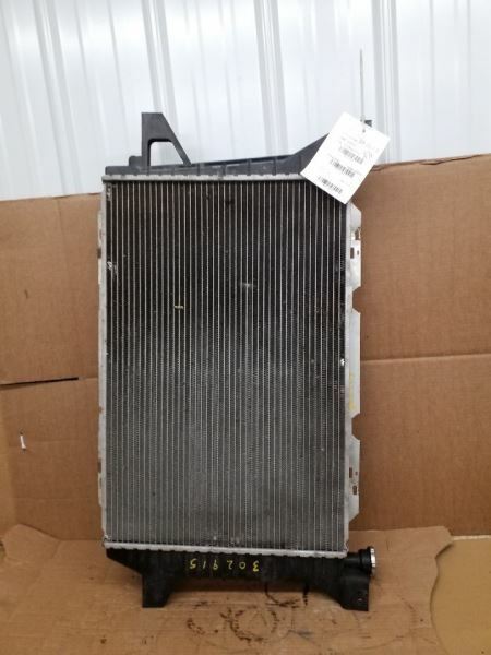 Radiator From 8501 GVW 8-351W Super Cooling Fits 92-97 FORD F250 PICKUP 245880