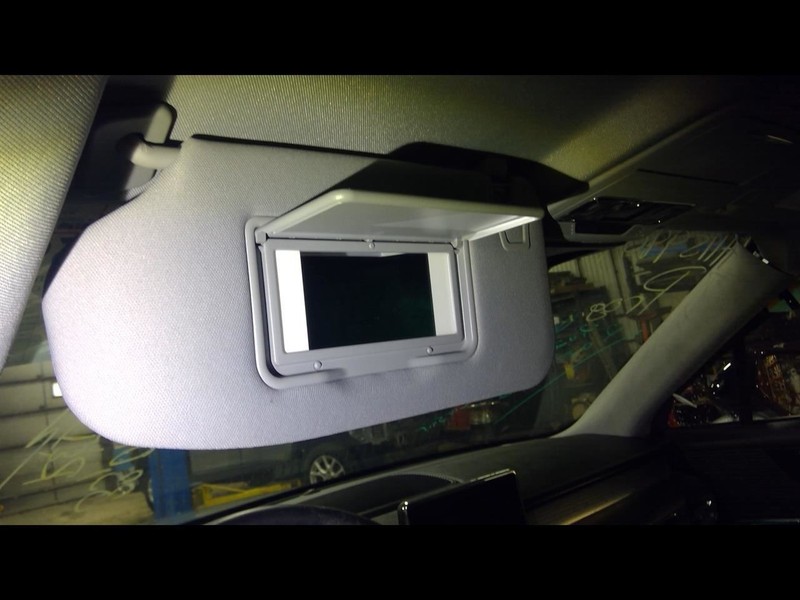 Driver Left Sun Visor With Garage Door Opener Fits 20 CORSAIR 1608084