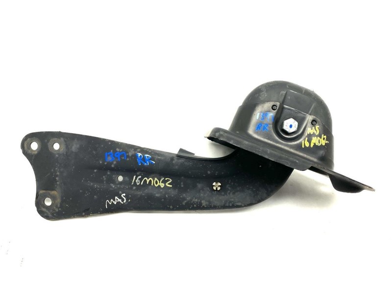Right Rear Lower Control Arm Trailing Arm Fits 2006-2009 Volkswagen Rabbit 69797