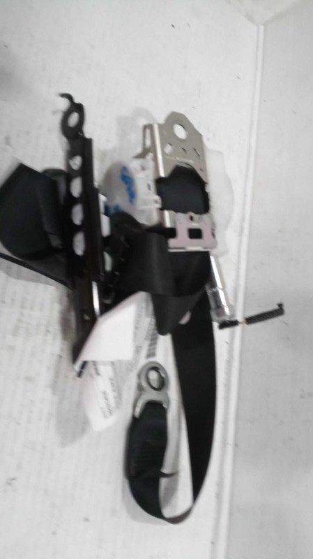 2016 Nissan Juke OEM Seat Belt White 868843YW1A 88K Miles Used