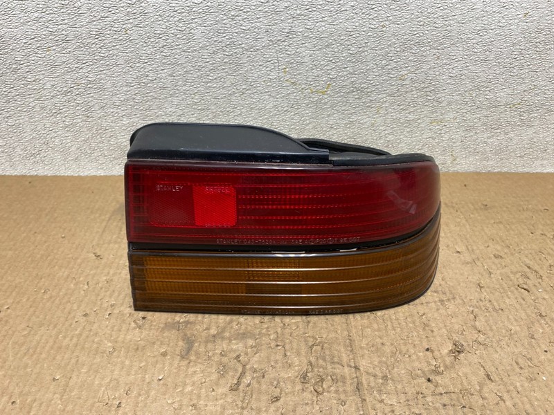1989 Mazda MX-6Right Passenger Rh Side Tail Light Oem W7543 DG