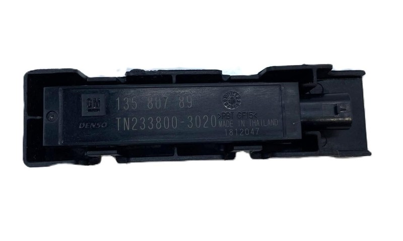 2017-2022 Buick Encore Key Lock Transmitter Antenna Module 13580789 OEM